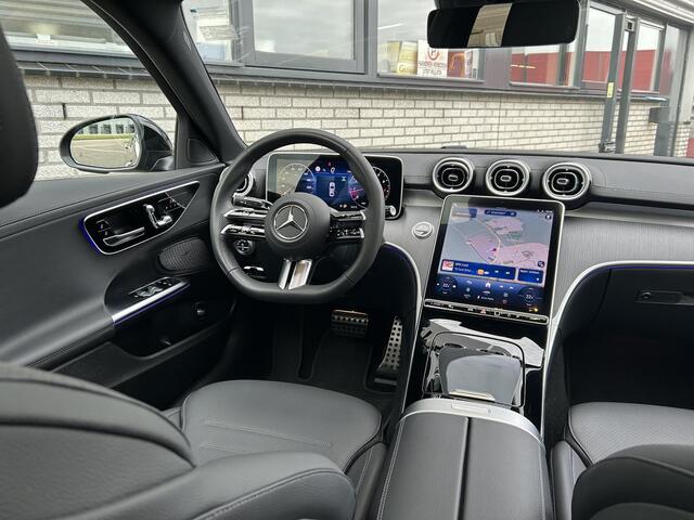 Mercedes-Benz C-KLASSE 180 Star Edition AMG | Night Pakket | Panoramadak | Sierdelen Lindehout Antraciet | Apple CarPlay | Android Auto | Dodehoekassistent | Elektrisch Verstelbare Stoelen + Memory | Stoelverwarming | Sfeerverlichting | Achteruitrijcamera