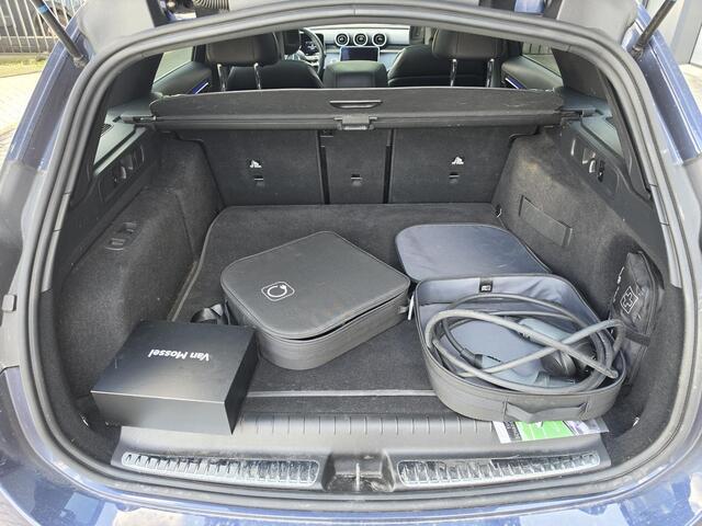 Mercedes-Benz C-KLASSE Estate 300 e 4MATIC AMG Line | Open dak | Cruise Control Adaptief | Elektrische Achterklep |