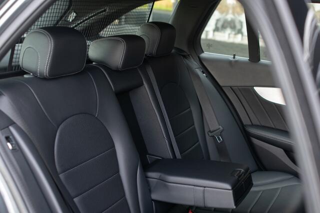 Mercedes-Benz C-KLASSE Estate 180 AMG Sport Edition Leder|Sfeerverlichting|Aut-kofferklep|LED|19"|New Service/APK