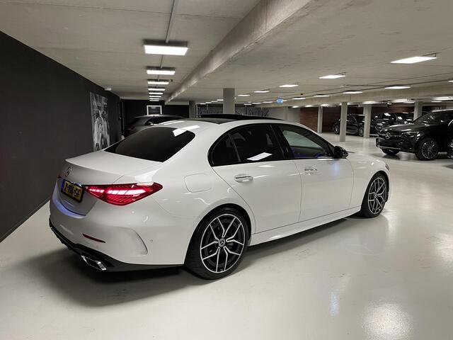 Mercedes-Benz C-KLASSE 200 AMG Line | Pano | Trekhaak | Memory