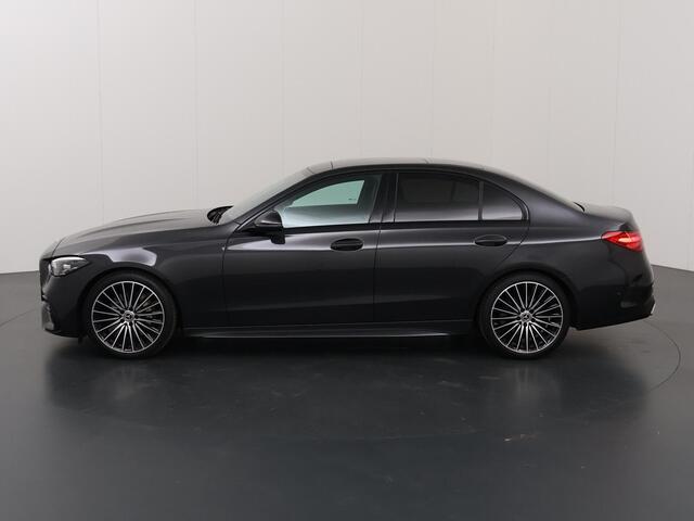 Mercedes-Benz C-KLASSE 180 AMG Line | Night | Panoramadak | Multispaaks AMG velgen | Stoelverwarming | Achteruitrijcamera |