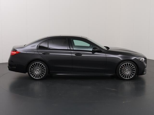 Mercedes-Benz C-KLASSE 180 AMG Line | Night | Panoramadak | Multispaaks AMG velgen | Stoelverwarming | Achteruitrijcamera |