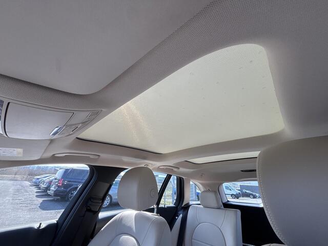 Mercedes-Benz C-KLASSE 200 4MATIC Premium Plus Pack Pano-Trekhaak