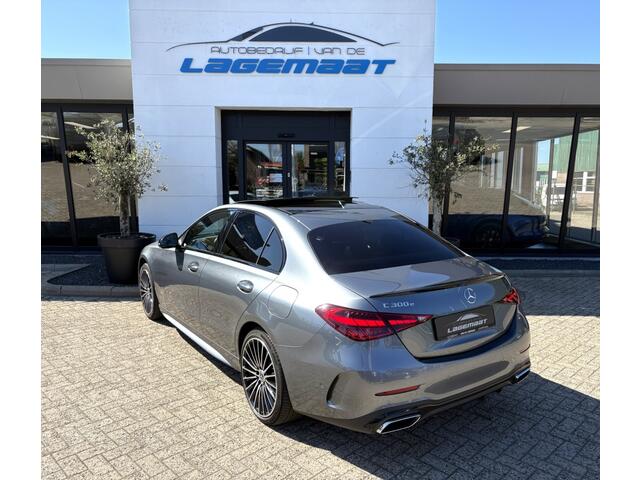 Mercedes-Benz C-KLASSE 300 e AMG Burmester | Pano | 360 cam | Keyless