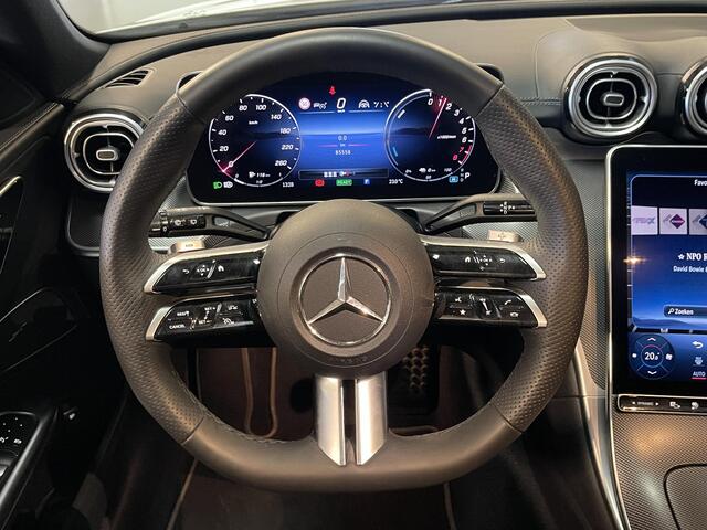 Mercedes-Benz C-KLASSE Estate 300 e AMG Line C63 Diffuser/18"/Panoramadak/Laser LED/Trekhaak/Stoelverwarming + memory l + r/Adaptieve cruise/Sfeerverlichting premium/Elektrische klep/Apple Carplay & Android Auto