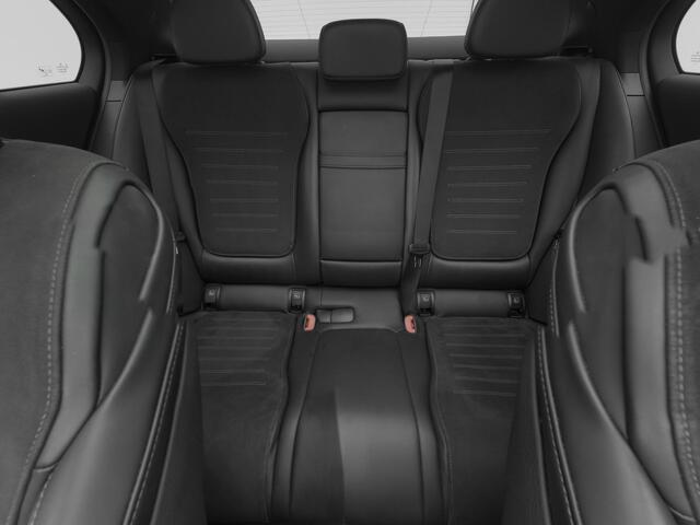 Mercedes-Benz C-KLASSE 180 AMG Line | PANO | CAMERA | STOELVERWARMING