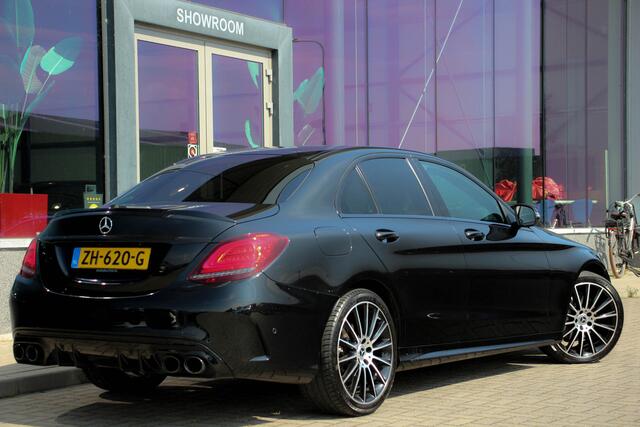 Mercedes-Benz C-KLASSE C-Klasse 180 | AMG Pakket | Burmester | Sfeerverlichting | 19 inch
