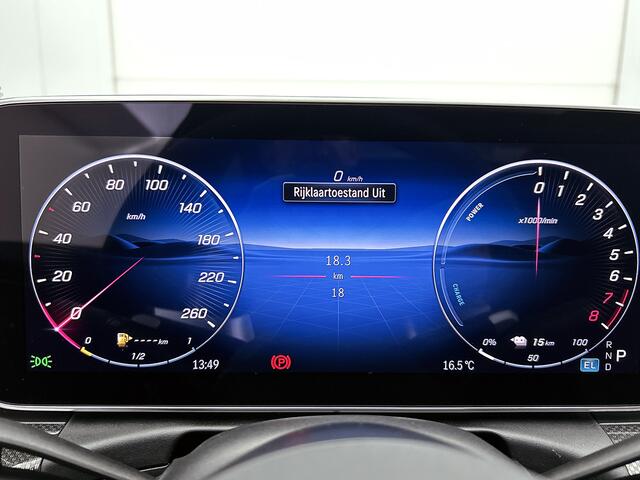 Mercedes-Benz C-KLASSE 300 e Business Solution AMG | Nightpakket | Comfortpakket Plus | Middenconsole metaalstructuur | Trekhaak | Panoramaschuifdak | Smartphone integratie | 360° camera | Sfeerverlichting |