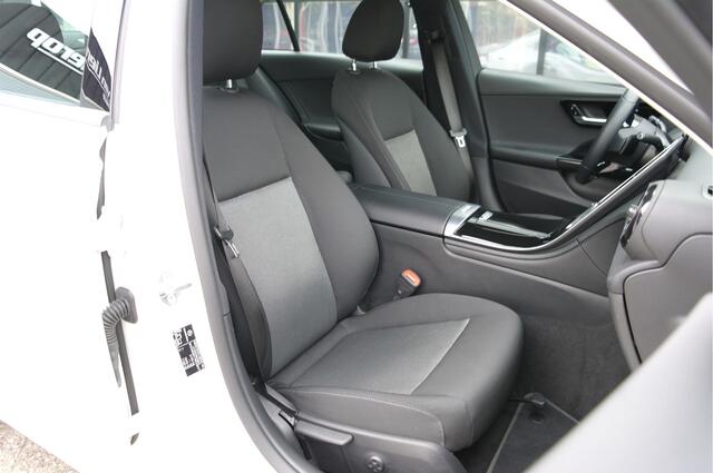 Mercedes-Benz C-KLASSE 180 Business Line | NL-Auto | Dealer Onderhouden | Adap.Cruise | Carplay | Camera