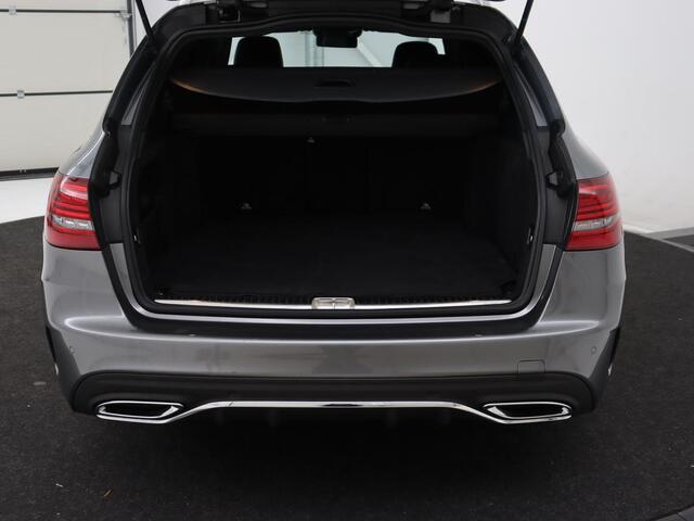Mercedes-Benz C-KLASSE 180 Business Solution AMG | Stoelverwarming | Leder/Alcantara | Carplay | Digital Cockpit | Camera | Full LED | Park Assist | Cruise control | Bluetooth | Climate control