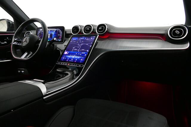 Mercedes-Benz C-KLASSE 300 e AMG Line / C63s AMG Diffuser / Brabus look Grille / Panoramadak / Elektr. verstelbare voorstoelen + memory / Digital Light (Laser) / Ambienteverlichting / Stoelverwarming / Apple Carplay - Android Auto / Achteruitrijcamera / Dodehoek detectie / 20''