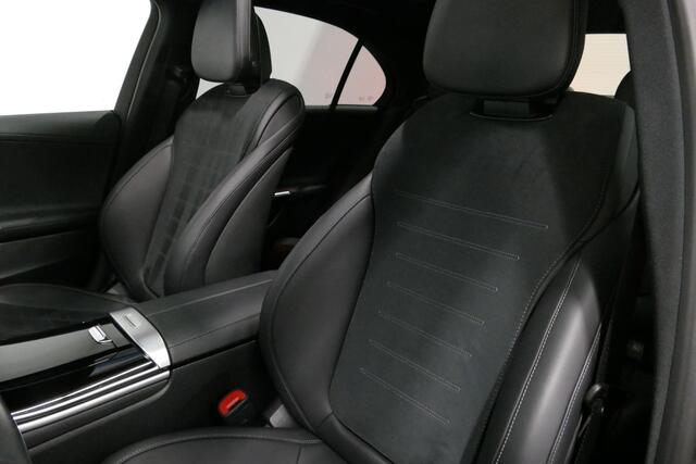 Mercedes-Benz C-KLASSE 300 e AMG Line / C63s AMG Diffuser / Brabus look Grille / Panoramadak / Elektr. verstelbare voorstoelen + memory / Digital Light (Laser) / Ambienteverlichting / Stoelverwarming / Apple Carplay - Android Auto / Achteruitrijcamera / Dodehoek detectie / 20''