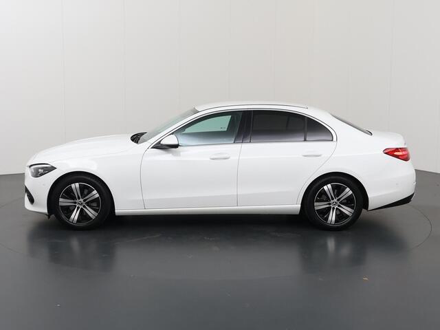 Mercedes-Benz C-KLASSE 200 Launch Edition Luxury Line | Distronic | Getint glas | Stoelverwarming |