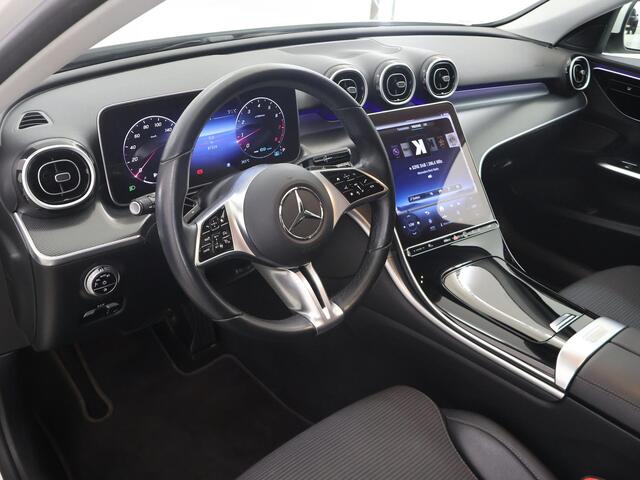 Mercedes-Benz C-KLASSE 200 Launch Edition Luxury Line | Distronic | Getint glas | Stoelverwarming |