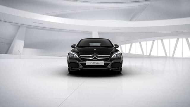 Mercedes-Benz C-KLASSE 180 Ambition | Trekhaak | Stoelverwarming | Avatngarde interieur en exterieur |