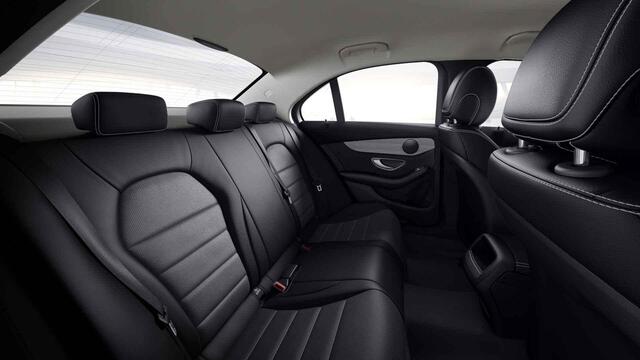Mercedes-Benz C-KLASSE 180 Ambition | Trekhaak | Stoelverwarming | Avatngarde interieur en exterieur |