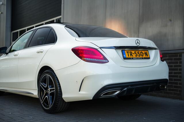 Mercedes-Benz C-KLASSE 180 Advantage Pack AMG-Sportpakket /Facelift-Model/ Pano-Dak/ Sport-Stoelen/ Stoel.Verw/ Night-Pakket/ Camera/ Trekhaak/ 18'' LMV