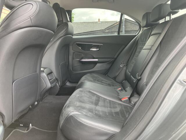 Mercedes-Benz C-KLASSE 180 Luxury Line | 2x AMG Line | Night Pack | MBUX | All-in prijs