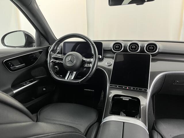 Mercedes-Benz C-KLASSE 180 AMG Line (INCL.BTW) *LEATHER | FULL-LED | HEATED-SPORTSEATS | DIGI-COCKPIT | BLINDSPOT | CAMERA | DAB | AMBIENT-LIGHT | SHIFT-PADDLES | PRIVACY-GLASS | ECC | PDC | CRUISE | 19''ALU*