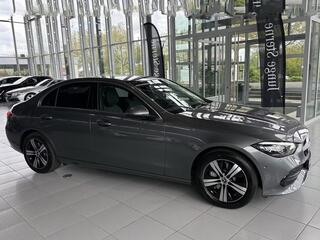 mercedes-benz-c-klasse-300e-avantga