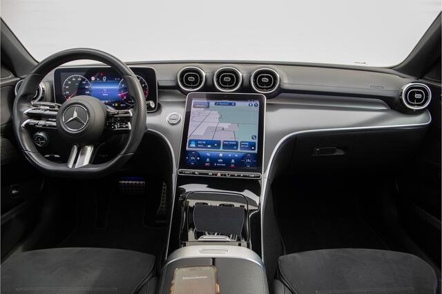 Mercedes-Benz C-KLASSE 200 AMG Nightpack, Pano, Carplay, Camera, 2022