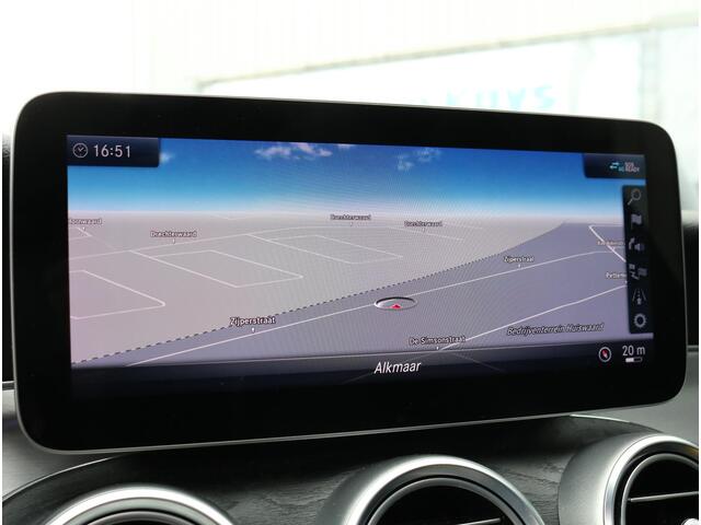 Mercedes-Benz C-KLASSE 180 Business Solution AMG Panoramadak | Apple Carplay | Sfeerverlichting | Trekhaak