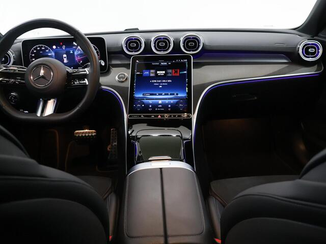 Mercedes-Benz C-KLASSE Estate 180 Business Solution AMG | Panoramadak | Night pakket | Memory stoelen | Keyless | Digital Light