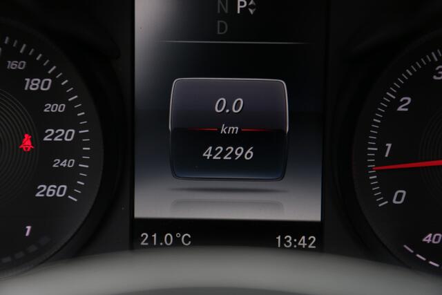 Mercedes-Benz C-KLASSE Cabrio 200 Ambition Navi LED Airscarf