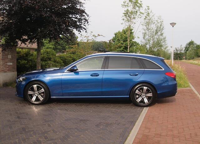 Mercedes-Benz C-KLASSE Estate 200 Launch Edition Luxury Line | Panoramadak | Burmester Audio | Camera | Sfeerverlichting | Apple Carplay |