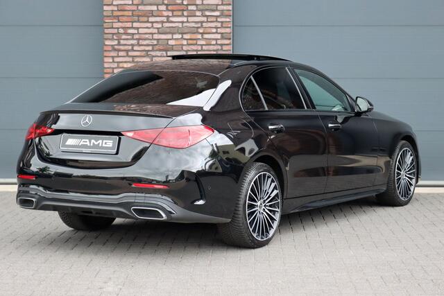 Mercedes-Benz C-KLASSE 300 e 4MATIC AMG Line | Distronic+ | Massage | Burmester | Panoramadak | Memory | Digital Light | HUD | Surround Camera | Augmented Reality | Verwarmd Stuurwiel |