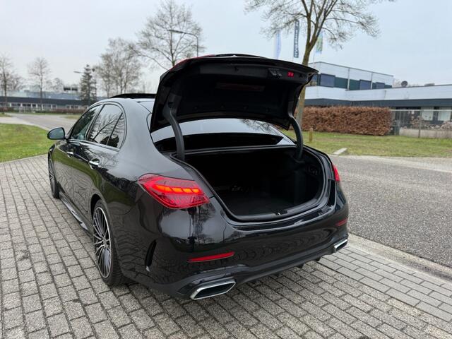 Mercedes-Benz C-KLASSE 180 AMG Pano Sfeerverl C63