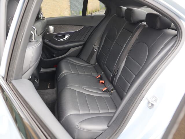 Mercedes-Benz C-KLASSE 180 AMG line Pano | Airmatic | ACC | Leder | NL Auto | Cam