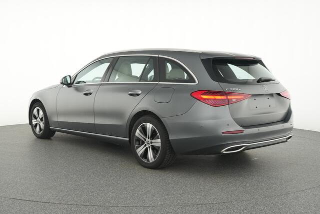 Mercedes-Benz C-KLASSE Estate 300 e Plug-In Hybride Luxury | Machiatobeige int. | Distronic | Digital Licht | 360°-camera | Augmented Reality | Memory | Car Play | Inclusief 24 maanden Mercedes-Benz Certified garantie voor Europa.