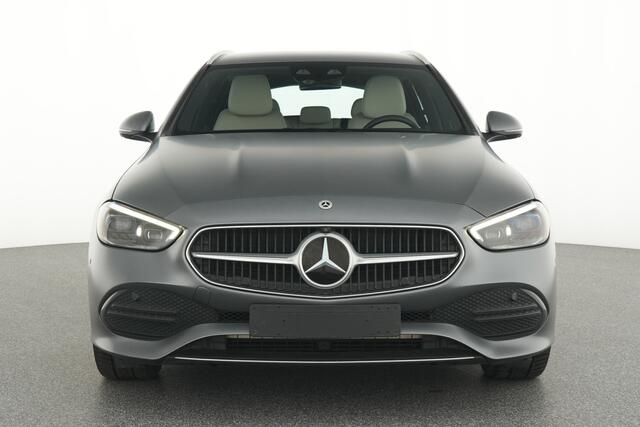 Mercedes-Benz C-KLASSE Estate 300 e Plug-In Hybride Luxury | Machiatobeige int. | Distronic | Digital Licht | 360°-camera | Augmented Reality | Memory | Car Play | Inclusief 24 maanden Mercedes-Benz Certified garantie voor Europa.