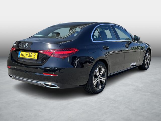 Mercedes-Benz C-KLASSE 300 e Business Line | Trekhaak | Apple CarPlay | Android Auto | Sfeerverlichting | Stoelverwarming | Parkeersensoren | Achteruitrijcamera | Elektrisch Inklapbare Buitenspiegels