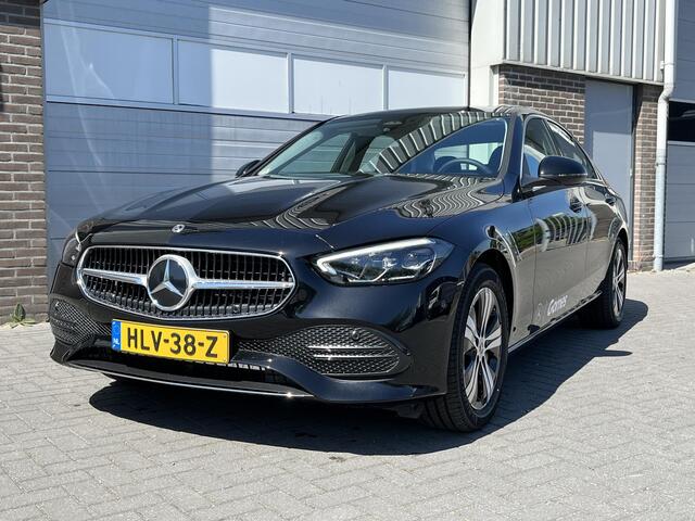 Mercedes-Benz C-KLASSE 300 e Business Line | Trekhaak | Apple CarPlay | Android Auto | Sfeerverlichting | Stoelverwarming | Parkeersensoren | Achteruitrijcamera | Elektrisch Inklapbare Buitenspiegels