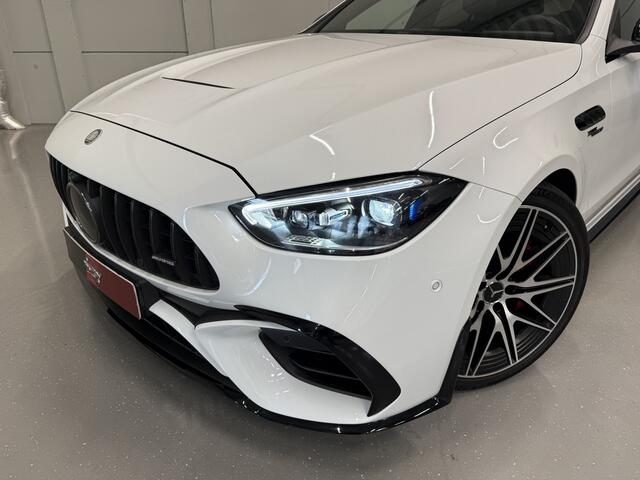 Mercedes-Benz C-KLASSE AMG 63 S E Performance PANO/TREKHAAK/BURMESTER/ACHTERAS-BESTURING/VENTILATIE+MEMORY/360CAMERA/20"AMG/LASER/ACC/OPALITHWEISS METALLIC/AUTO VERKEERT IN ABSOLUTE NIEUWSTAAT/BTW-AUTO