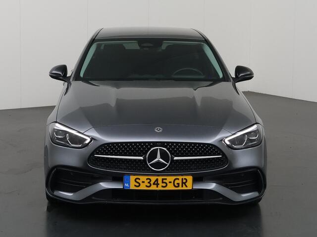 Mercedes-Benz C-KLASSE 180 AMG Line | Night | Stoelverwarming | Sfeerverlichting | Achteruitrijcamera |
