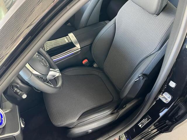 Mercedes-Benz C-KLASSE 300e AVANTGARDE ** LED, MEMORY, DODE HOEK, CAMERA, WINTER ** 1e EIG - Ex MB-AG - 3.898km (!) ** ** INFORMEER OOK NAAR ONZE AANTREKKELIJKE FINANCIAL-LEASE TARIEVEN **