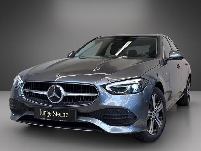 Mercedes-Benz C-KLASSE 300e AVANTGARDE ** HIGH-LED, MBUX+, TREKH, CAMERA, MEMORY ** 1e EIG - Ex MB-AG - UNFALLFREI ** ** INFORMEER OOK NAAR ONZE AANTREKKELIJKE FINANCIAL-LEASE TARIEVEN **