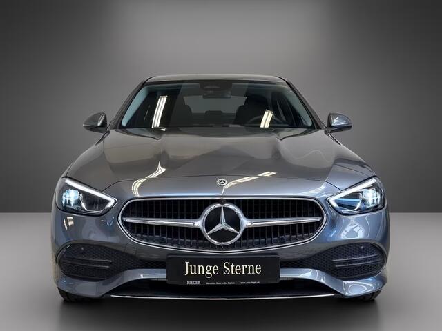 Mercedes-Benz C-KLASSE 300e AVANTGARDE ** HIGH-LED, MBUX+, TREKH, CAMERA, MEMORY ** 1e EIG - Ex MB-AG - UNFALLFREI ** ** INFORMEER OOK NAAR ONZE AANTREKKELIJKE FINANCIAL-LEASE TARIEVEN **