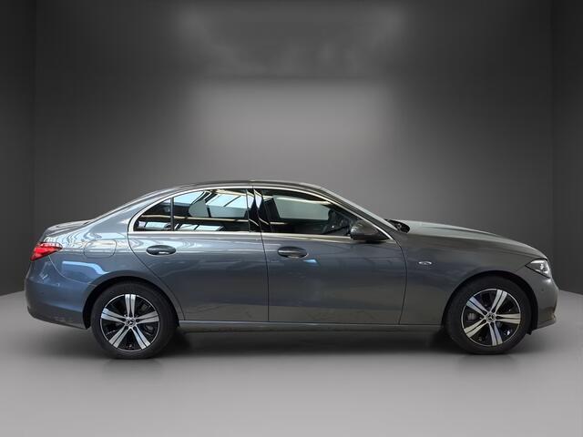 Mercedes-Benz C-KLASSE 300e AVANTGARDE ** HIGH-LED, MBUX+, TREKH, CAMERA, MEMORY ** 1e EIG - Ex MB-AG - UNFALLFREI ** ** INFORMEER OOK NAAR ONZE AANTREKKELIJKE FINANCIAL-LEASE TARIEVEN **