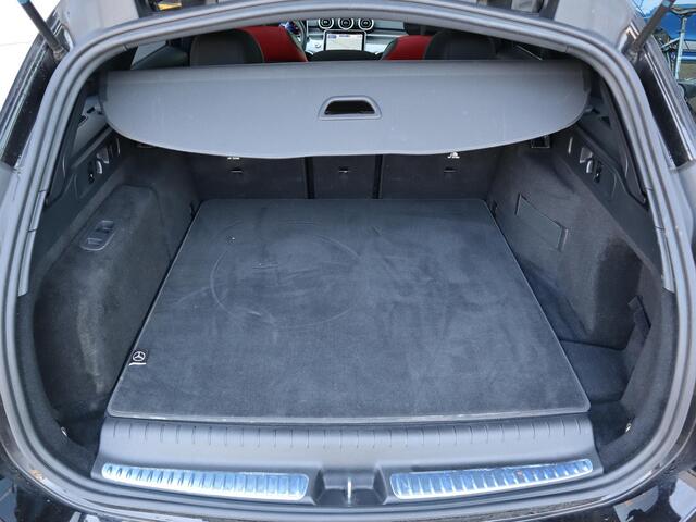 Mercedes-Benz C-KLASSE Estate 300 e AMG Line