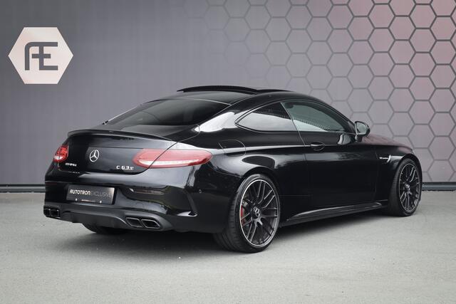 Mercedes-Benz C-KLASSE Coupé AMG 63 S | PANORAMADAK | BURMESTER | HIGH PERFORMANCE LED KOPLAMPEN | ETC. C63 C63S C 63