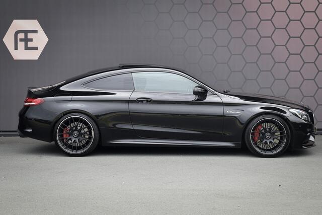 Mercedes-Benz C-KLASSE Coupé AMG 63 S | PANORAMADAK | BURMESTER | HIGH PERFORMANCE LED KOPLAMPEN | ETC. C63 C63S C 63