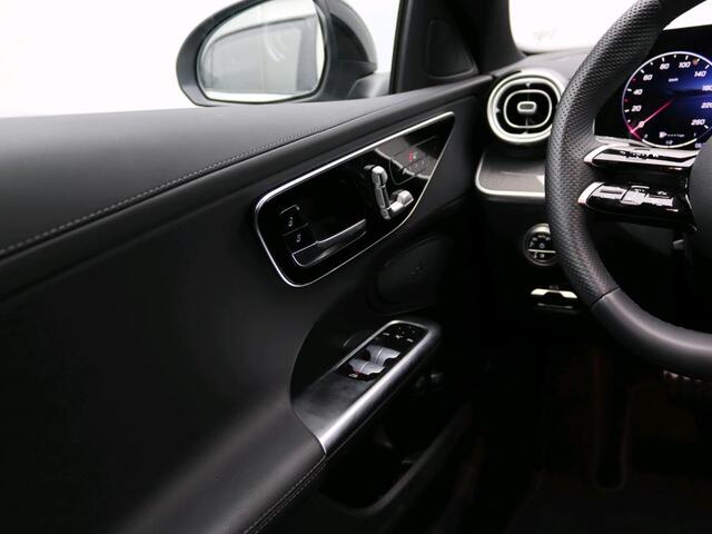 Mercedes-Benz C-KLASSE 300 e Business Solution AMG AMG Line | Panorama Schuif-Kanteldak | Distronic | Alarm | Parkeerpakket met 360°-camera | Memory voorstoelen. Inclusief 24 maanden MB Certified garantie voor Europa.