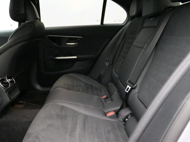 Mercedes-Benz C-KLASSE 300 e Business Solution AMG AMG Line | Panorama Schuif-Kanteldak | Distronic | Alarm | Parkeerpakket met 360°-camera | Memory voorstoelen. Inclusief 24 maanden MB Certified garantie voor Europa.