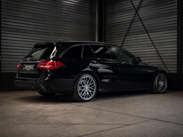Mercedes-Benz C-KLASSE Estate AMG C63 V8 Biturbo | Panodak | Burmester | Rijassistentie