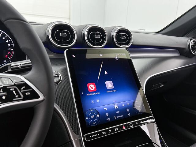 Mercedes-Benz C-KLASSE 300 e Business Solution | Trekhaak | Warmtewerend, donkergetint glas | GUARD 360° Plus | Smartphone-integratie | Sierdelen diamantpatroon zilvergrijs | Stoelverwarming |