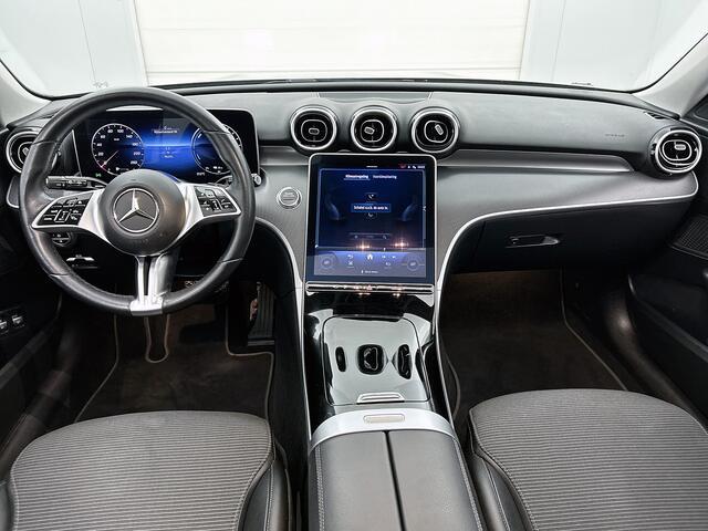 Mercedes-Benz C-KLASSE Estate 300 e Plug-In Hybride | Panoramadank | Trekhaak | Cruise Control | 360° camera | Inclusief 24 maanden MB Certified garantie voor Europa.